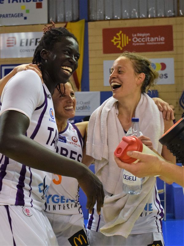 Aby Gaye, Ana Suarez et Angie Björklund