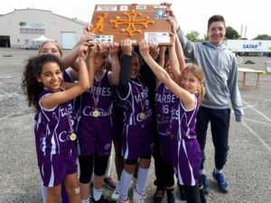 tournoi 1er mai Moissac U11 TGB Championne